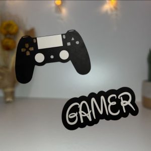 Comando e Nome Personalizados em MDF: O Toque Perfeito para o Seu Espaço de Gaming