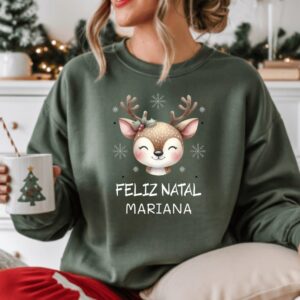 Sweatshirt Personalizada “Rena Encantada – Feliz Natal com o Teu Nome”