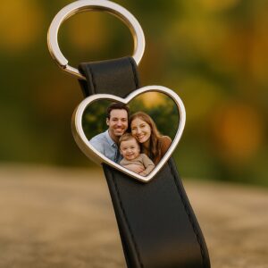 Porta-Chaves Personalizado Coração – Foto Especial em Metal e Couro