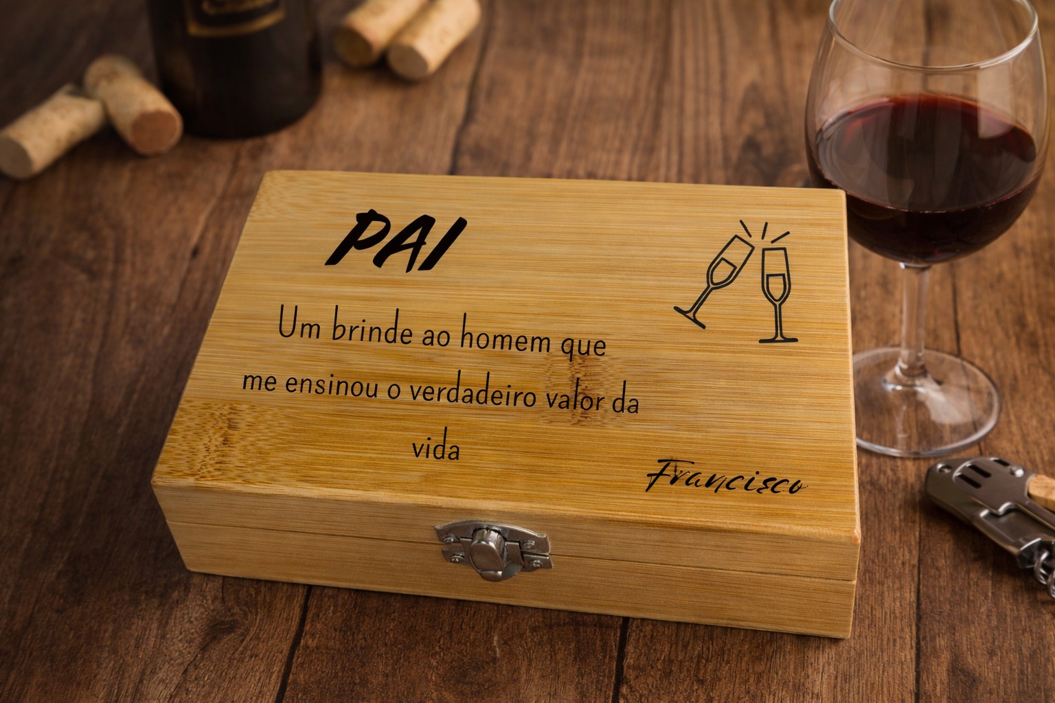 🍷 Conjunto de Vinho em Bambu Personalizado – Presente Especial para Pai